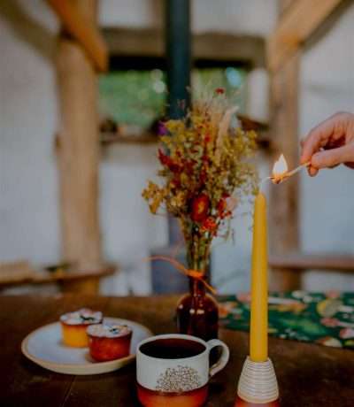 beeswax dinner candle