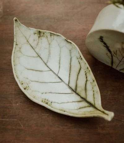 magnolia leaf dish